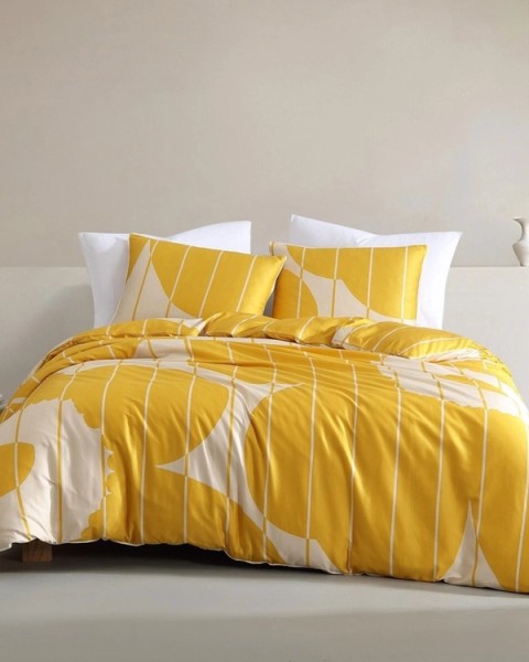 Vesi Unikko FQ Duvet Cover and Sham set