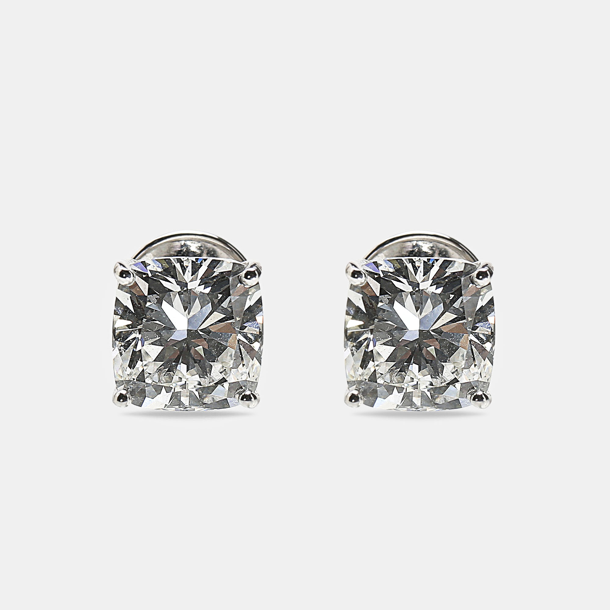 . cts Cushion Brilliant Cut k White Gold Lab Grown Diamonds Solitaire Stud Earrings