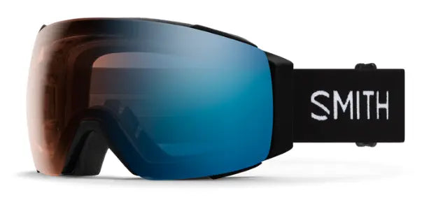 Smith IO Mag Ski Goggles - Black goggleChromaPop Photochromic Blue Mirror and Storm Yellow lenses