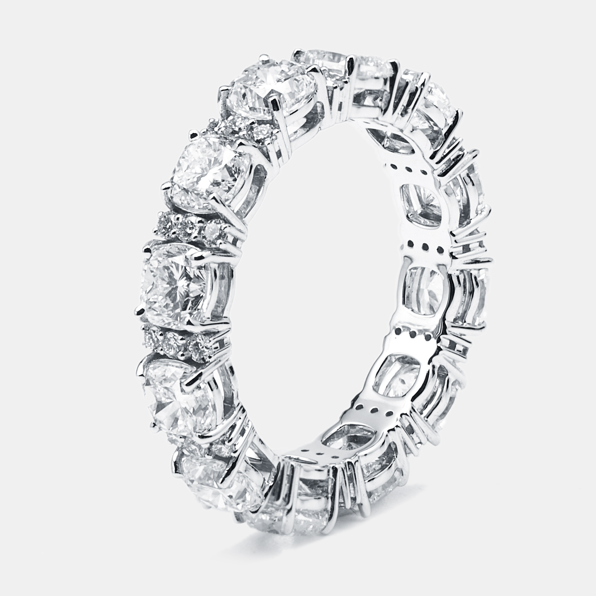 . cts Cushion Round Lab Grown Diamonds k White Gold Ring